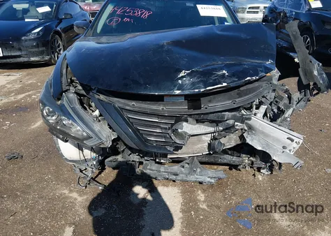 2018 Nissan Altima 2.5 Sr z USA, uszkodzony, nr VIN 1N4AL3AP3JC263761